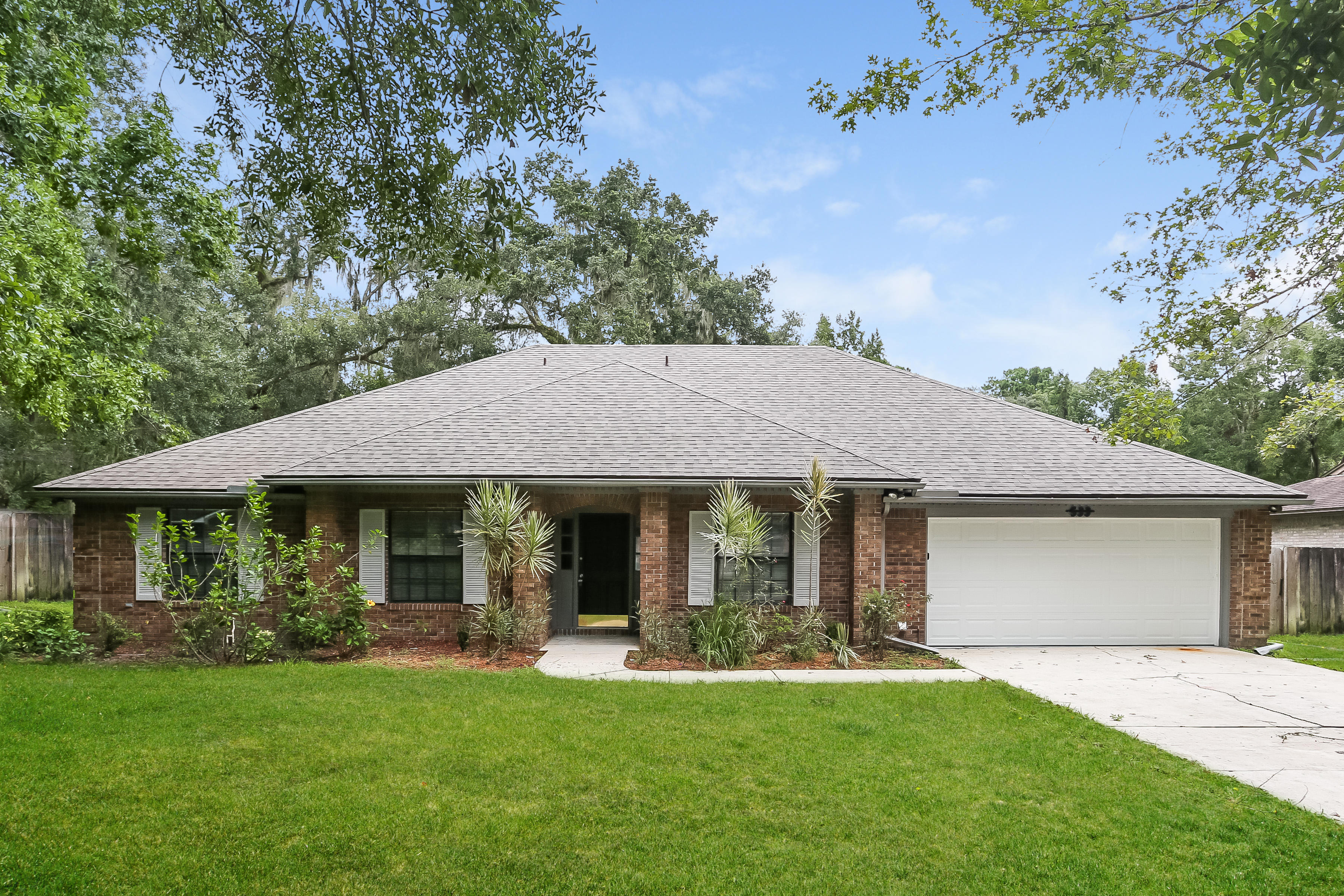533 MAJESTIC WOOD DR FLEMING ISLAND, FL 32003